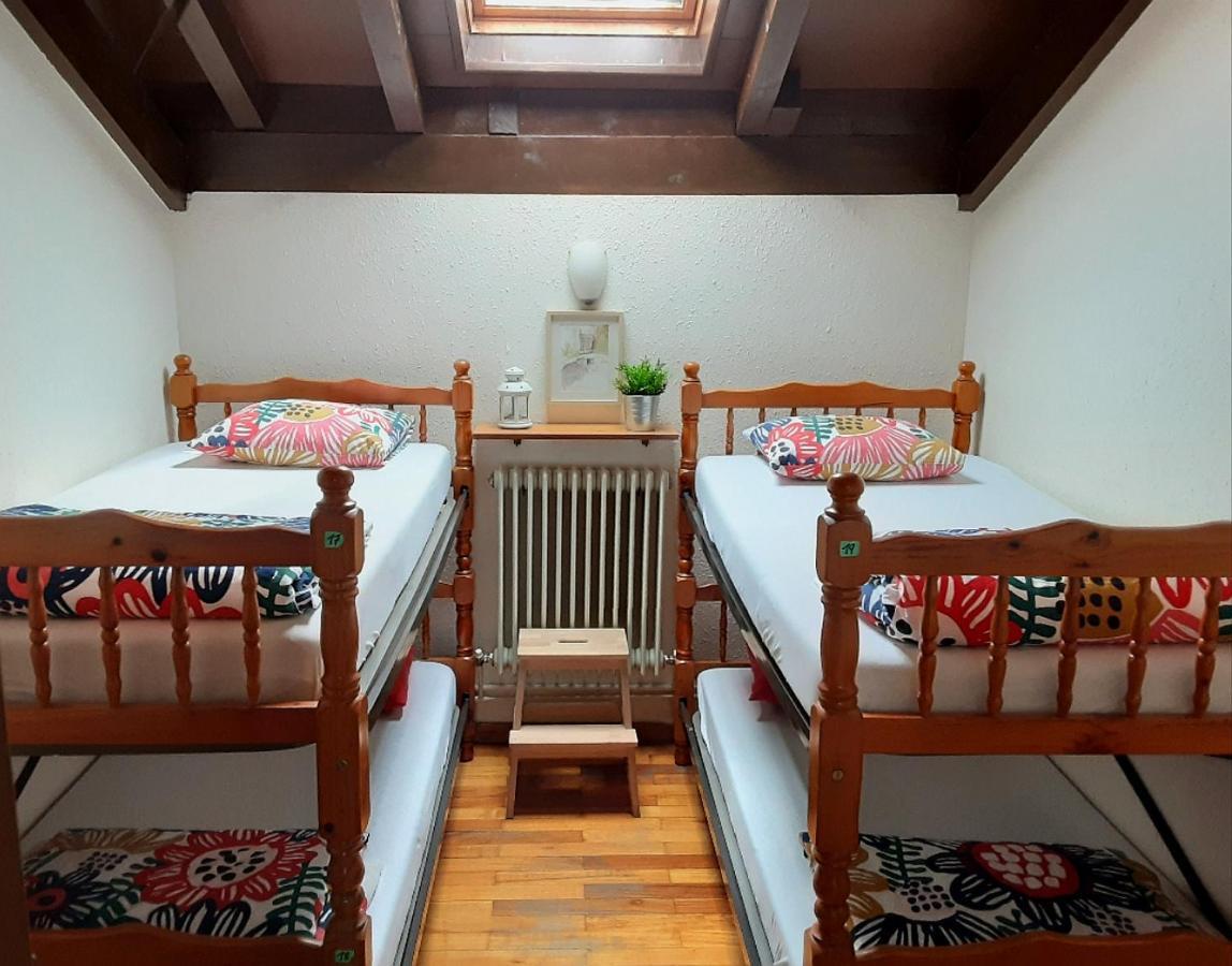 Refugio La Ardilla Real Hostel โปซาดา เด วาลเดออน ภายนอก รูปภาพ