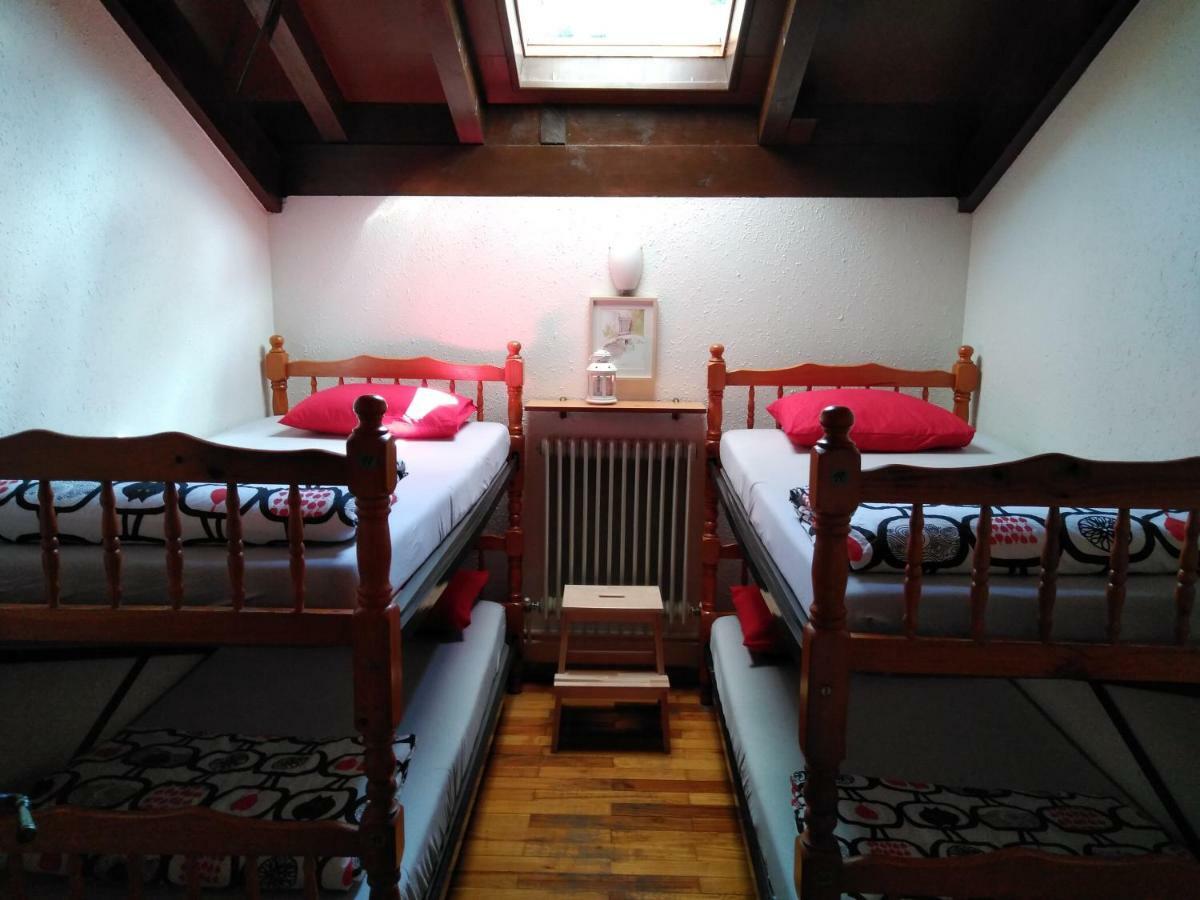 Refugio La Ardilla Real Hostel โปซาดา เด วาลเดออน ภายนอก รูปภาพ