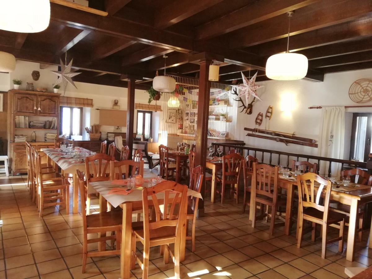 Refugio La Ardilla Real Hostel โปซาดา เด วาลเดออน ภายนอก รูปภาพ